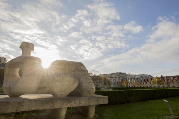 Image: Henry Moore Sculpture outside the UNESCO headquarters in Paris, France